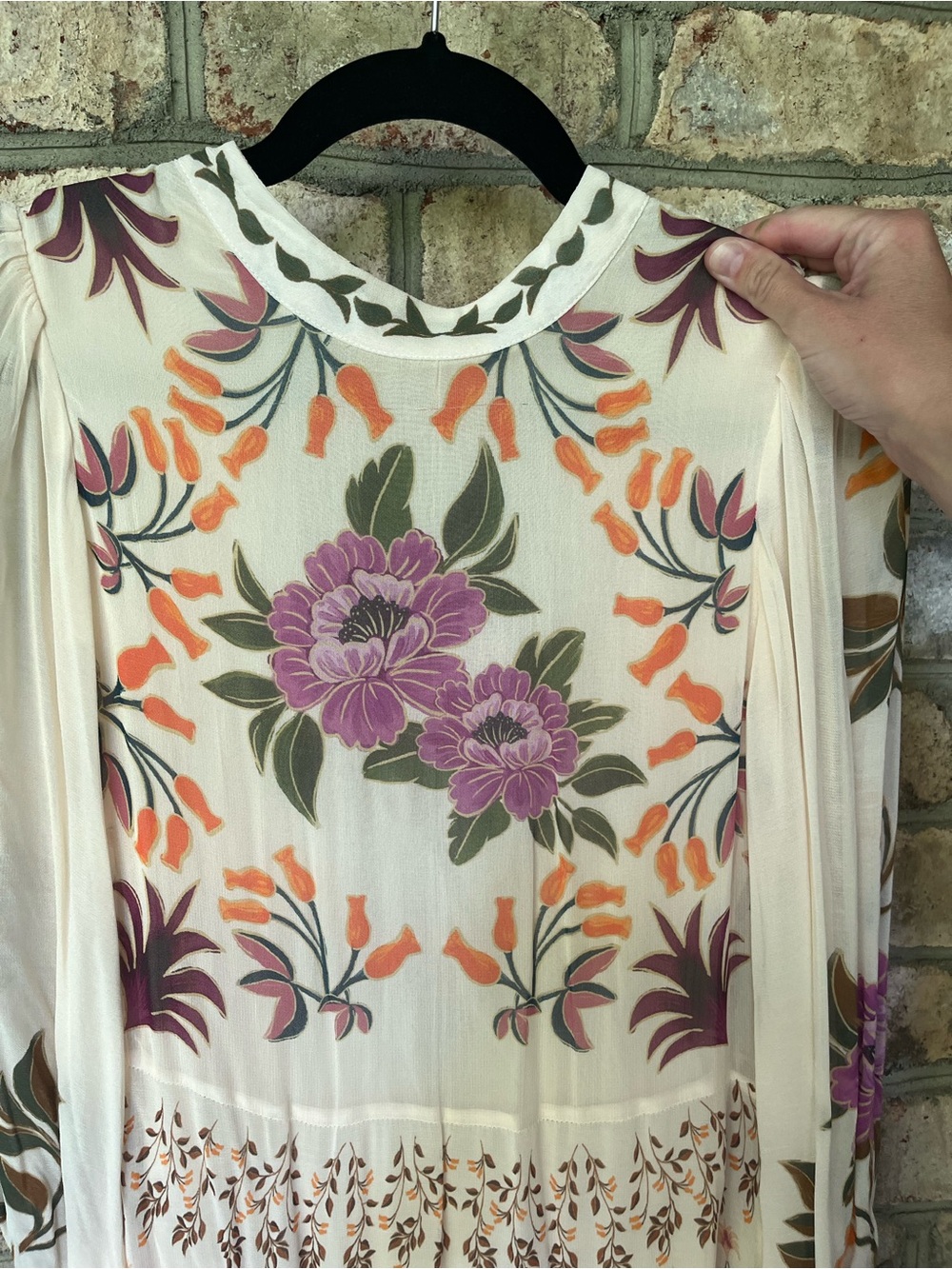 FARM Rio Cream Maxi Dress with Pink & Orange Floral Embroidery - Picture 7 of 8
